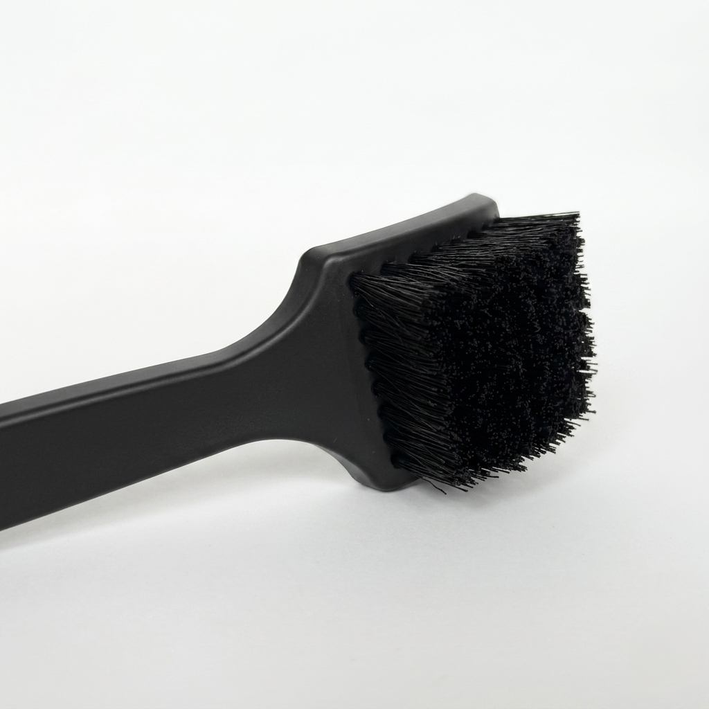 driveX® Stiff Bristle Tyre Brush